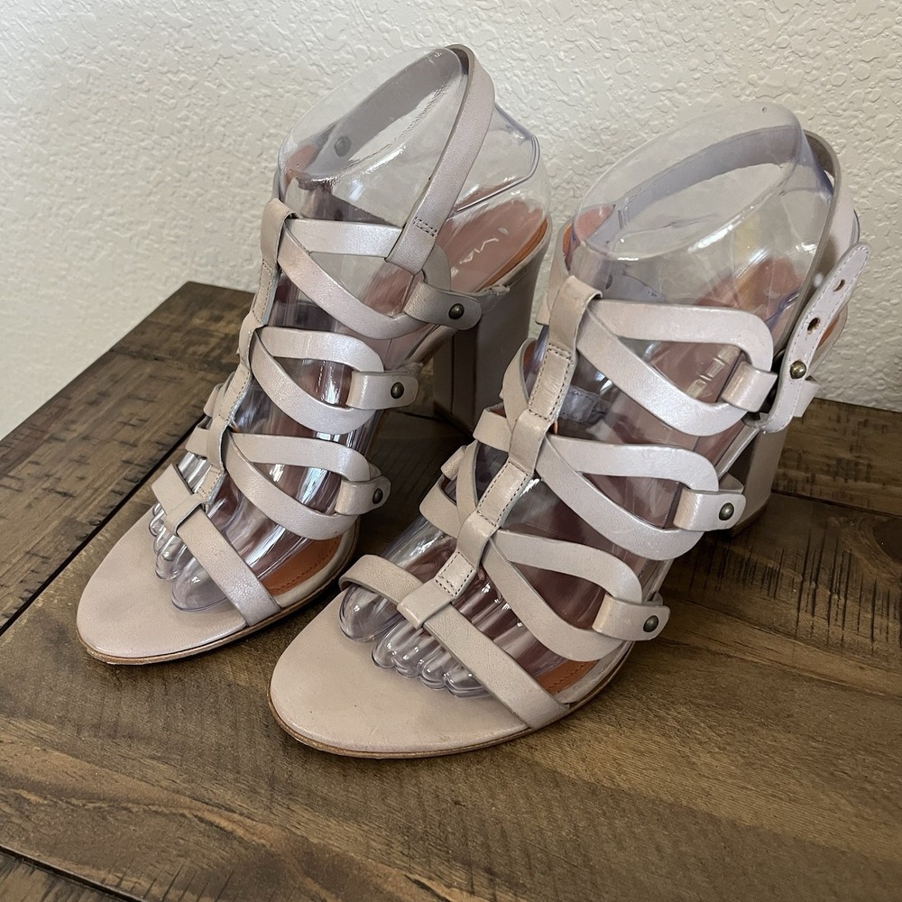 Via Spiga Women's Sandal Blush Leather Block Heel Dress Shoe Ankle Strap‎ 8.5